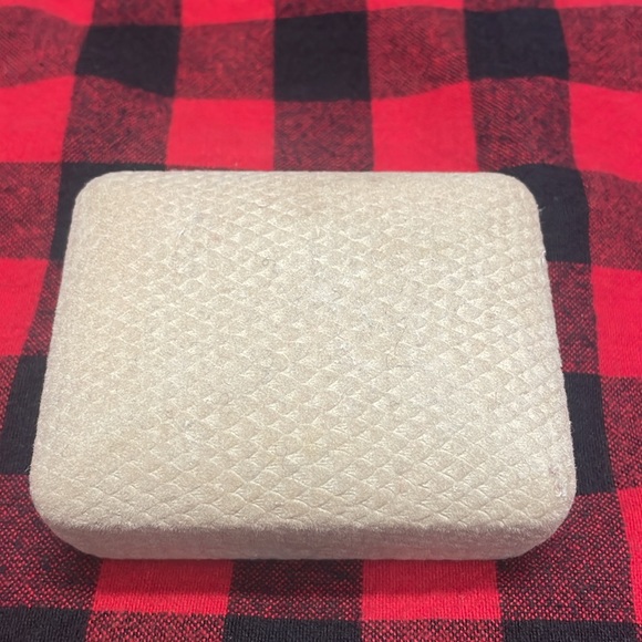 ❤️VENDOME Christmas Rose Brooch VTG. - Picture 11 of 14